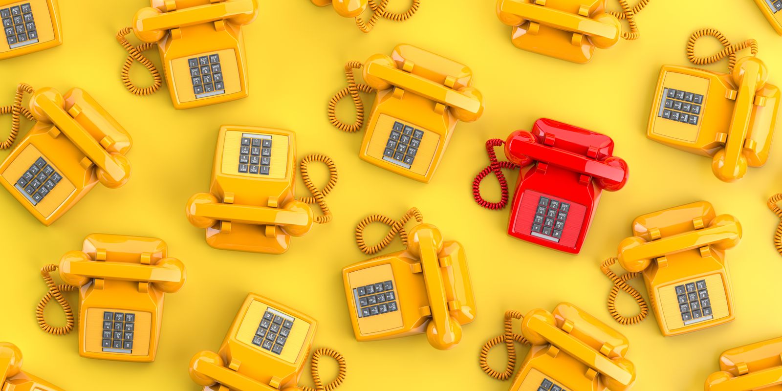 des téléphones vintage de couleur 